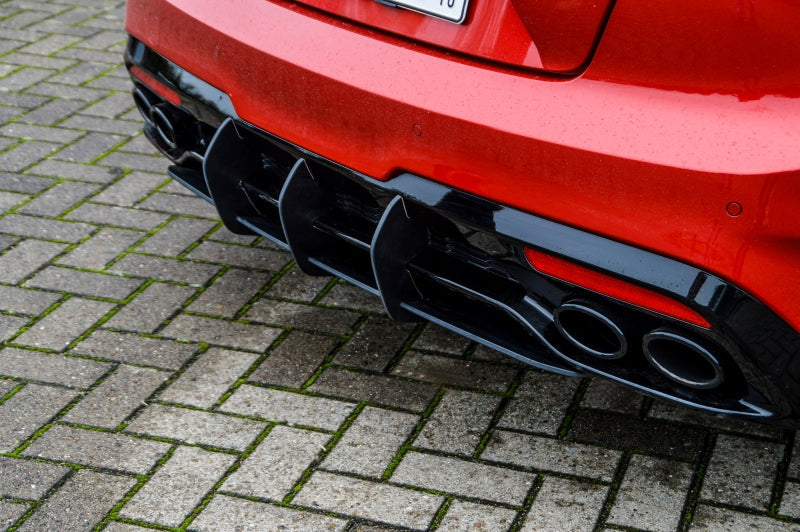 Milled rear apron + side panels with wing for Kia Stinger GT