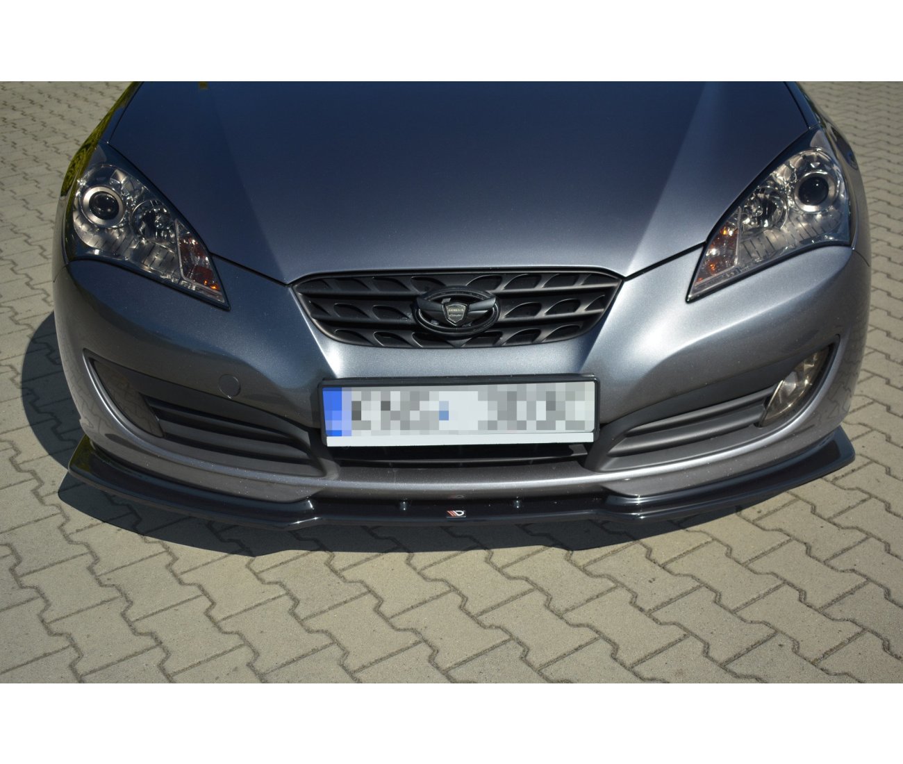 Cup spoiler lip front approach for Hyundai Genesis Coupe