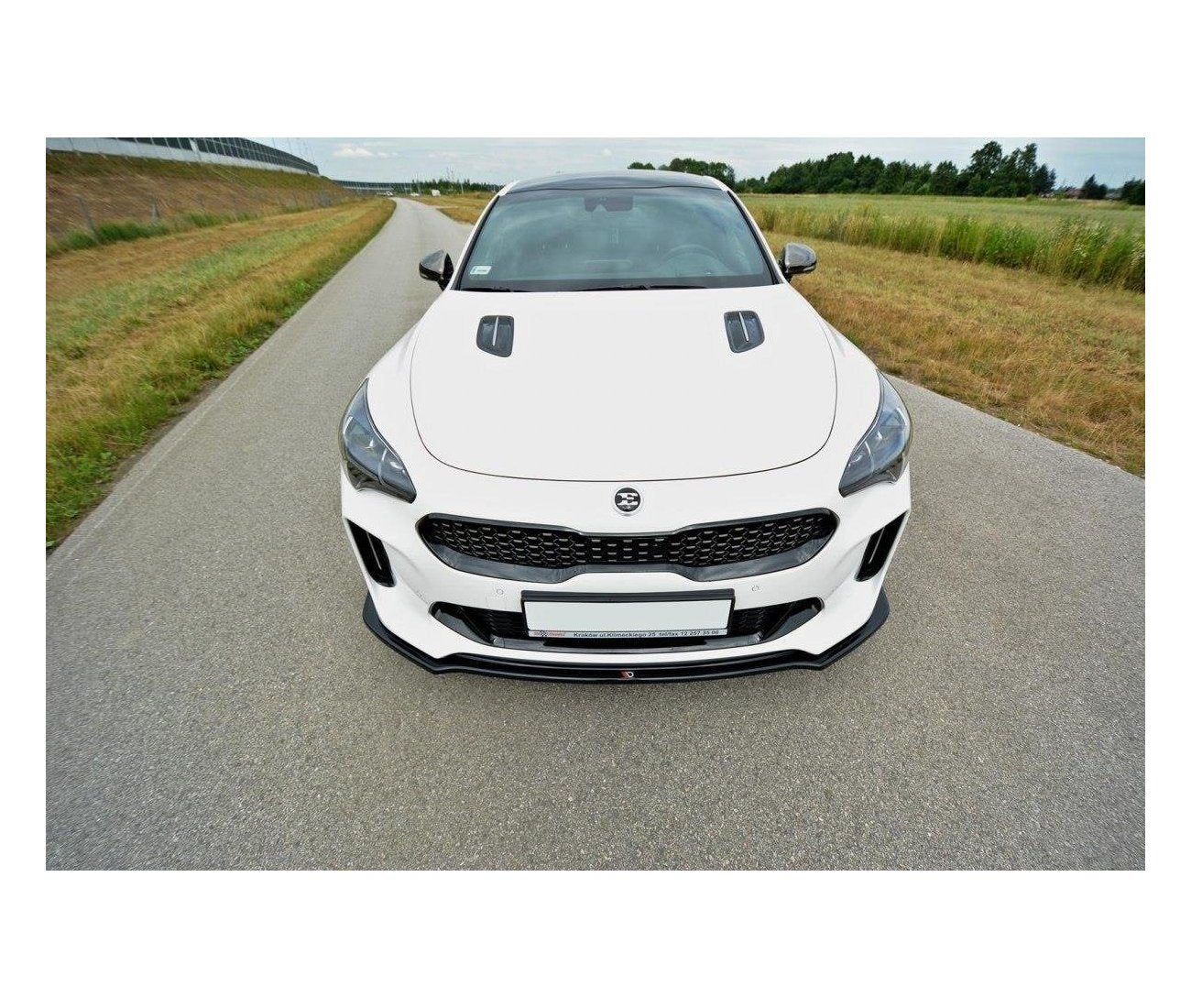 Cup spoiler lip front approach V.2 for Kia Stinger GT