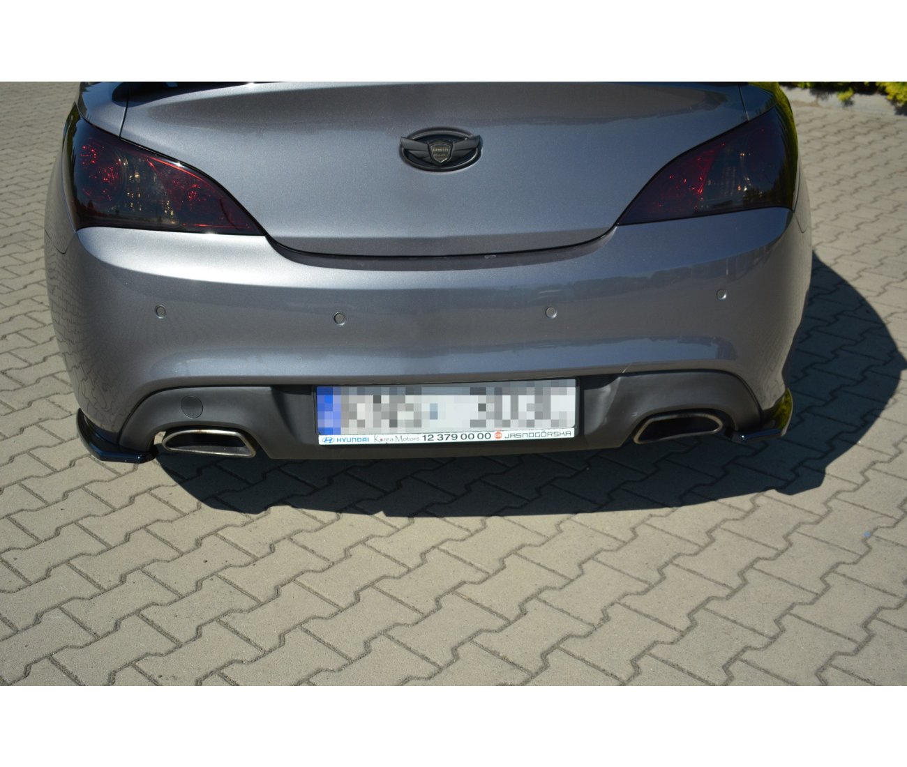Rear approach flaps diffuser for Hyundai Genesis Coupe