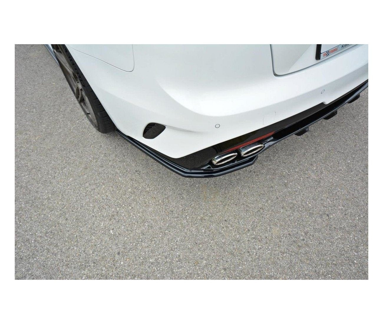 Rear approach flaps diffuser for Kia Stinger GT