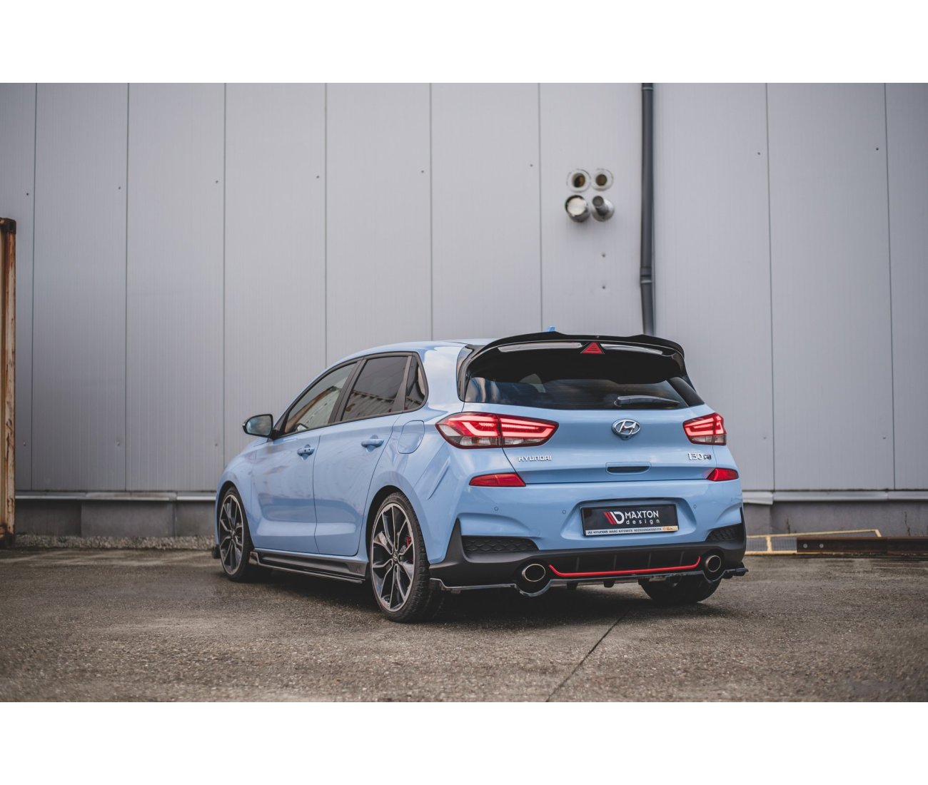 Middle cup diffuser rear for Hyundai I30N Hatchback DTM Look